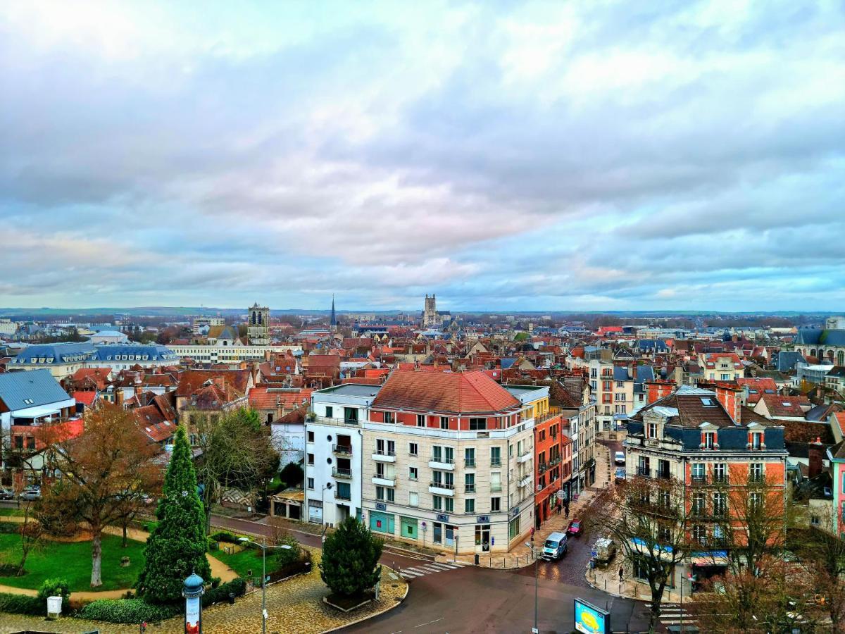 Le Perchoir, High-End & Panoramic View Apartment Troyes Luaran gambar