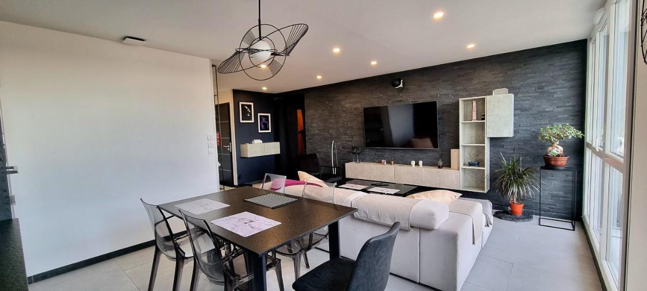 Le Perchoir, High-End & Panoramic View Apartment Troyes Luaran gambar